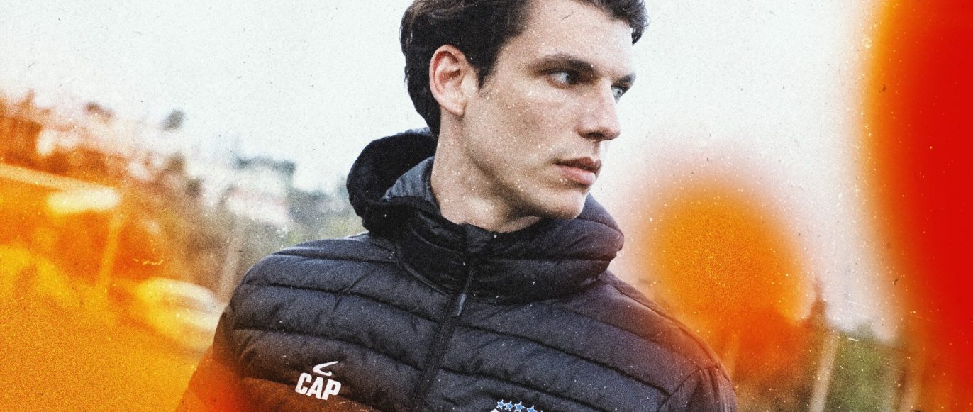 01_film_grain_light_leak_photo_effect